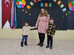 Tatvan’da Miniklerin Okuma Heyecanı