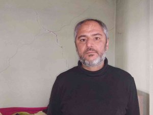 Zemin Kaydı, Duvarlar Çatladı