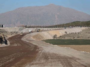 Karpuzsekisi Sanayi Alanı İ̇çin Yeni İ̇mar Yolu Açıldı