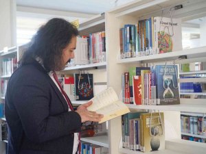 Uzmanından Ebeveynlere Yarı Yıl Tatili Öncesinde ’Dijital Diyet’ Uyarısı