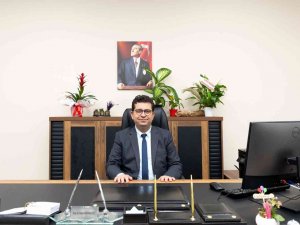 Doç. Dr. Karabulut: "Yarıyıl Tatilinde Öğrenciler Bol Bol Dinlenmeli"