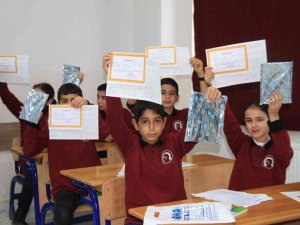 Elazığ’da 129 Bin Öğrenci Karne Heyecanı Yaşadı