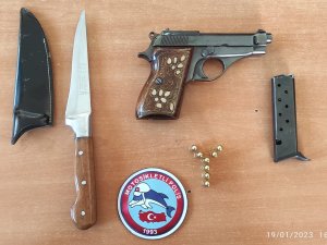 Durdurulan Araçlarda Birçok Silah, Mühimmat Ve Kesici Alet Ele Geçirildi