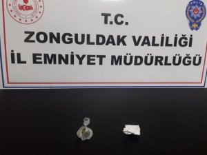Narkotik Timlerinin Denetiminde 4 Şüpheli İle Birlikte Uyuşturucu Madde Ele Geçirildi
