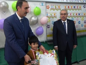 Muş’ta 114 Bin 209 Öğrenci Karnesini Aldı