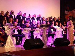 Bandırma Ve Gönen’de Türk Sanat Müziği Korosu Konseri Düzenlendi