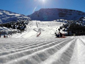 Sömestr Tatiline Ergan Kayak Merkezi Boş Girdi