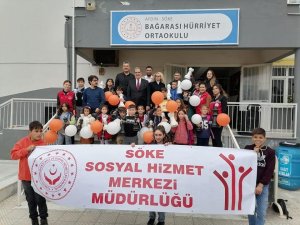 Söke Ticaret Borsası Karne Gününde Çocukları Sevindirdi