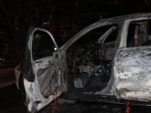 Başkentteki Lüks Aracın Tartışma Yüzünden Yakıldığı İddia Edildi