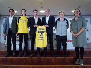 Fenerbahçe Kadın Basketbol Takımı, Yemeksepeti İle Sponsorluk Anlaşmasına İmza Attı