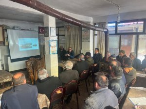 Beyşehir’de Çiftçiler Eğitim Toplantısında Bir Araya Geldi