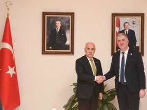 Bakan Kirişçi, Gürcistanlı Mevkidaşı Shamugia İle Görüştü