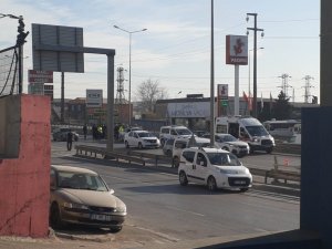 Gebze’de 5 Aracın Karıştığı Kaza: 3 Yaralı