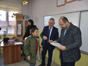 Başkan Kavakligil İle Öğrenci Arasında Gülümseten Sohbet