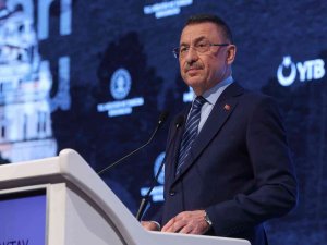 Cumhurbaşkanı Yardımcısı Oktay: "Hayatlarında Kağıt Uçak Katlayıp Uçuramamış Basiretsizler, Savunma Tarihine Geçen Milli Şirketlerimize Dil Uzatıyor"