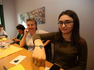 Miyuki Boncuklarla Takı Yapmayı Öğrendiler