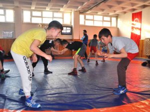 Dedesi Gibi Dünya Şampiyonu Olmak İstiyor