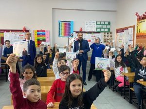 Başkan Özgan’dan, Öğrencilere Lunapark Bileti Hediyesi