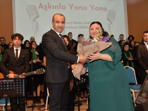 Osmaniye Halk Eğitim Merkezi Tsm Korosundan Konser