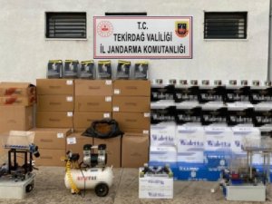 Tütün Ve Makarona Dev Operasyon: 1 Milyon Adet Makaron Ele Geçirildi