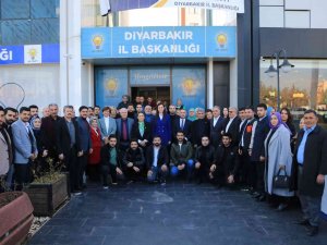 Çiğdem Karaaslan’dan Diyarbakır’a Çıkarma