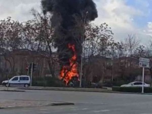 Çiçekçide Çıkan Yangın Korkuttu