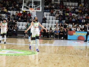 Basketbol Süper Ligi: Manisa Bbsk: 80 - Pınar Karşıyaka: 76