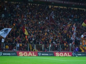Galatasaray - Antalyaspor Maçını 47 Bin 33 Taraftar İzledi