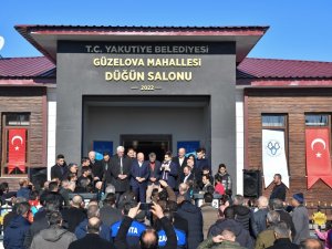 Yakutiye Belediyesi Tarafından Güzelova Mahallesi’nde Yaptırılan Muhtarlık Binası Ve Düğün Salonu Hizmete Açıldı