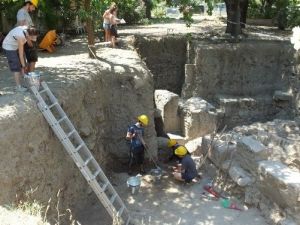 Adramytteion Antik Kentinde Kazılar Başladı