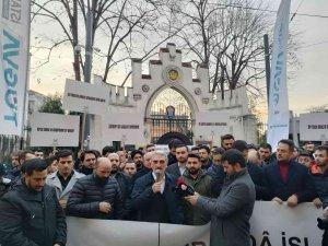 Tügva Gençlik Kollarından İ̇sveç Konsolosluğu Önünde Eylem