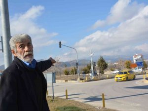 Acılı Baba, Oğlunu Kaybettiği Kazada Sürücünün Serbest Bırakılmasına İsyan Etti