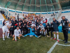 Göz-göz, Play-off’a Odaklandı