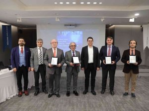 Medicana Sağlık Grubu’nun Düzenlediği Karaciğer Nakli Sempozyumuna Doktorlar Büyük İlgi Gösterdi