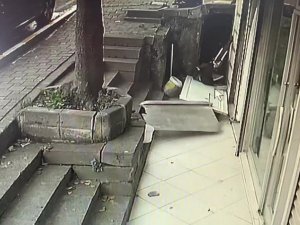 Yokuş Aşağı İndikleri Bisikletle Kaza Yaptılar: 2 Çocuk Yaralandı
