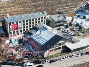 Palandöken’in Yeni Yıldızı: Snowdora Kayak Oteli
