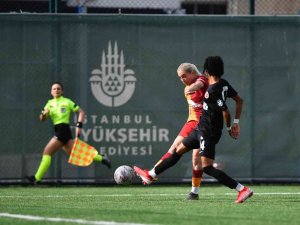 Turkcell Kadın Futbol Süper Ligi: Ataşehir Belediyespor: 0 - Galatasaray: 9