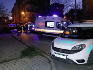 Müzik Sesine Giden Polis, Aracın İçinde 19 Yaşındaki Genci Vurulmuş Halde Ölü Buldu