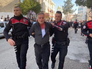 Adıyaman’da Tekmeli Yumruklu ’Araç Parkı’ Kavgası: 8 Yaralı, 10 Gözaltı