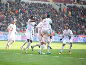 Sivasspor 3 Hafta Sonra Galibiyeti Hatırladı