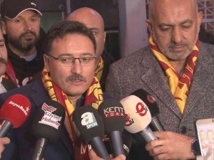 Vali Çiçek: “Kayserispor Önümüzdeki Günlerde Bizi Mutlu Etmeye Devam Edecek”