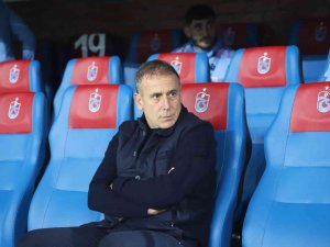 Spor Toto Süper Lig: Trabzonspor: 1 - İ̇stanbulspor: 0 (İ̇lk Yarı)