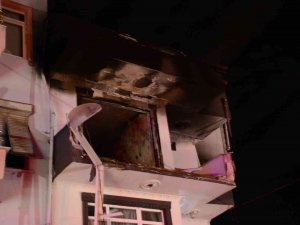 Kocaeli’de 3 Katlı Binada Patlama: 2 Ağır Yaralı