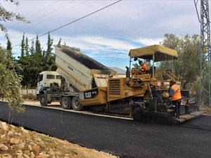 Mersin’de Yollar Yenileniyor