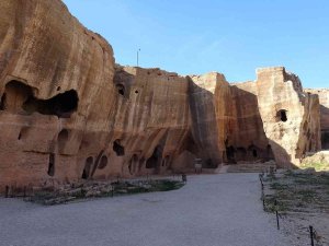 Bahar Havalarına Rağmen Güneydoğu’nun Efes’i Boş Kaldı