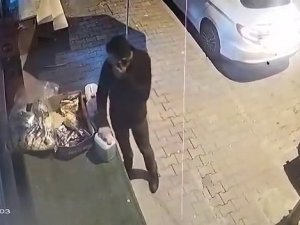 Arnavutköy’de Deterjan Hırsızlığı Kamerada