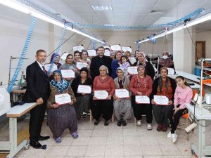 Yüreğir’de Roman Kadınlara "Kadın Üretim Kooperatifi" Kuruluyor