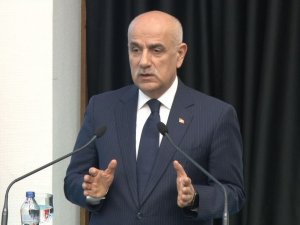 Bakan Kirişci’den Yerel Yönetimlere Çağrı: "Sudaki Kayıp Ve Kaçakları Mutlaka Önlememiz Gerekir"