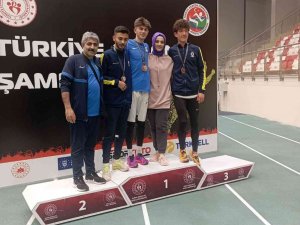 Karslı Atletler Türkiye Şampiyonu Oldu