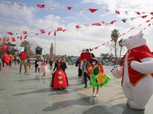 Büyükşehir, Cumhuriyet Sevgi Meydanı Etkinliği’nin 2’ncisini Düzenliyor